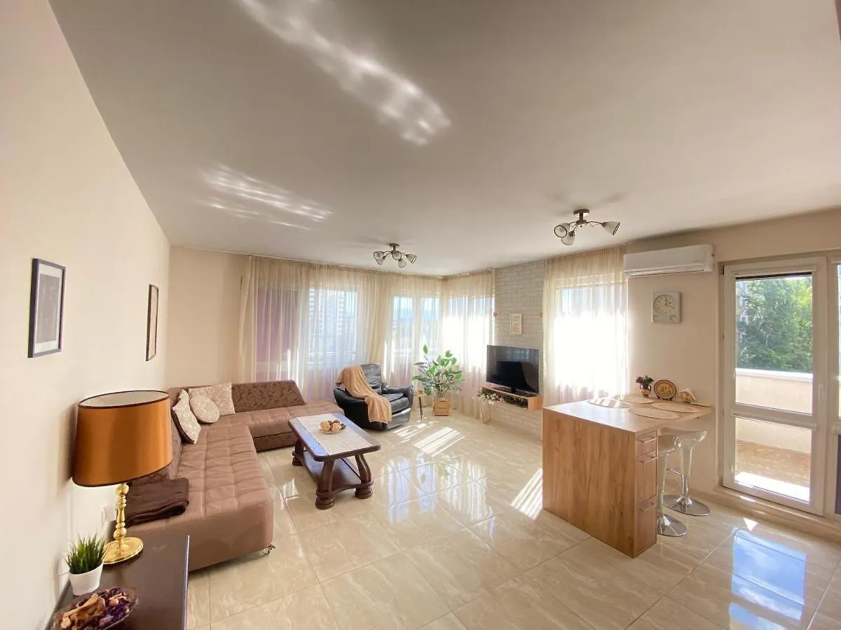 Molly'S Suite Sofia 0*,